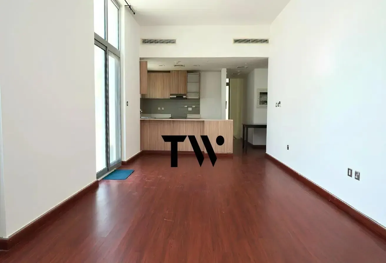 2BR+Study | HUGE Corner Unit | Ready to Move