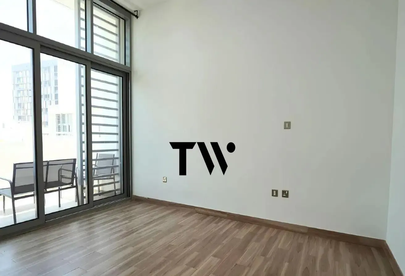 2BR+Study | HUGE Corner Unit | Ready to Move