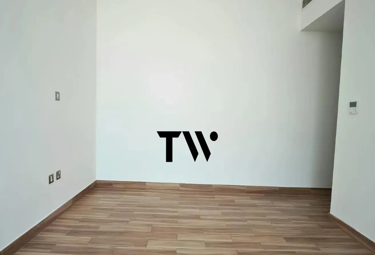 2BR+Study | HUGE Corner Unit | Ready to Move