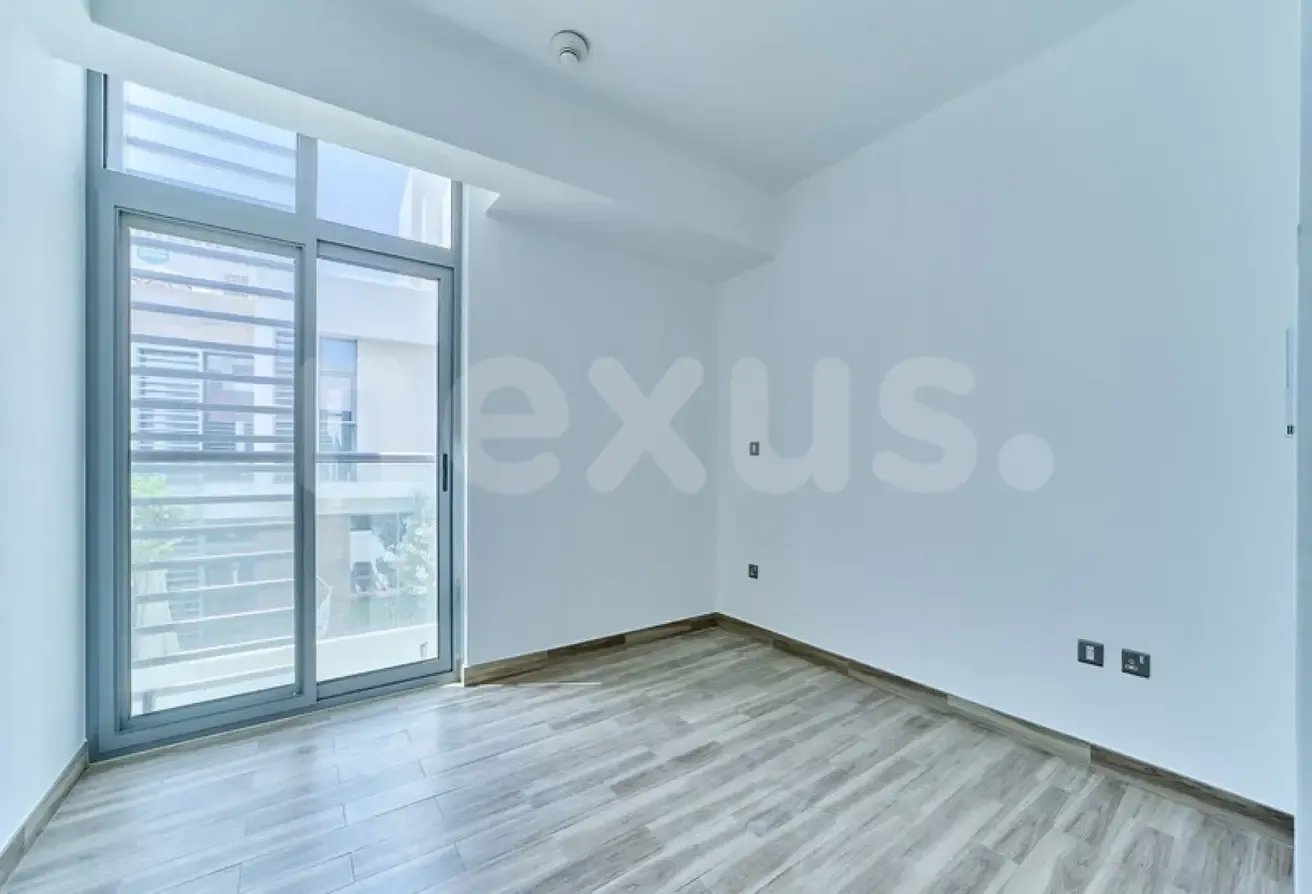 Duplex | Spacious | Vacant | Near Amenties