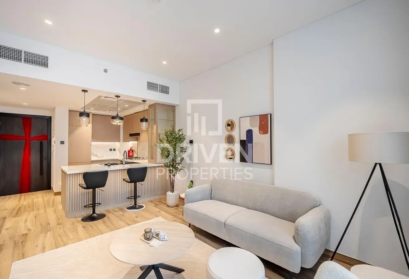 Brand New Unit | Fully Furnished | Vacant