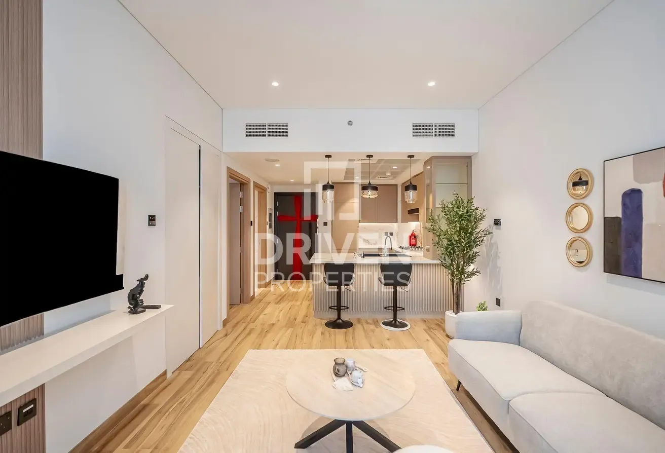 Brand New Unit | Fully Furnished | Vacant