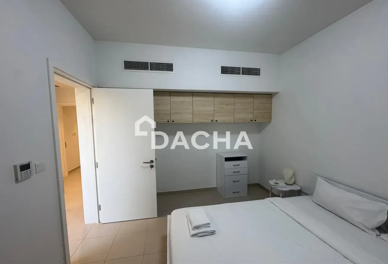Fully Furnished I Corner Unit I Chiller Free