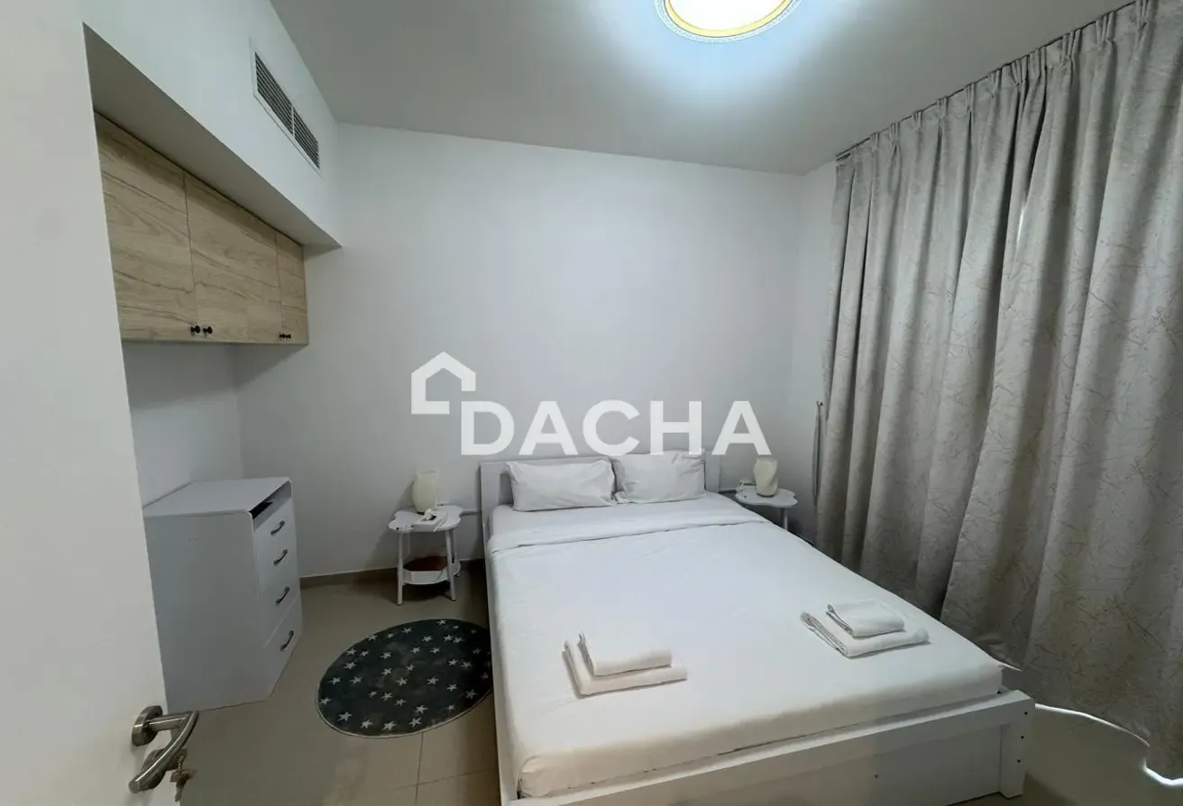 Fully Furnished I Corner Unit I Chiller Free