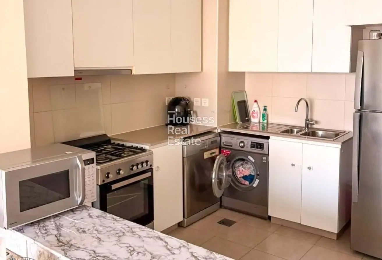 Vacant | Furnished | Near Amenities