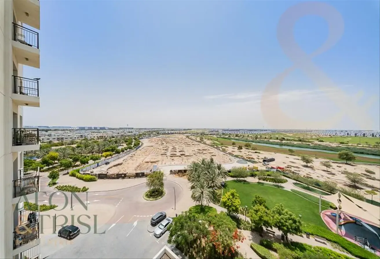 Golf Course View I Furnished I Ready to Move In
