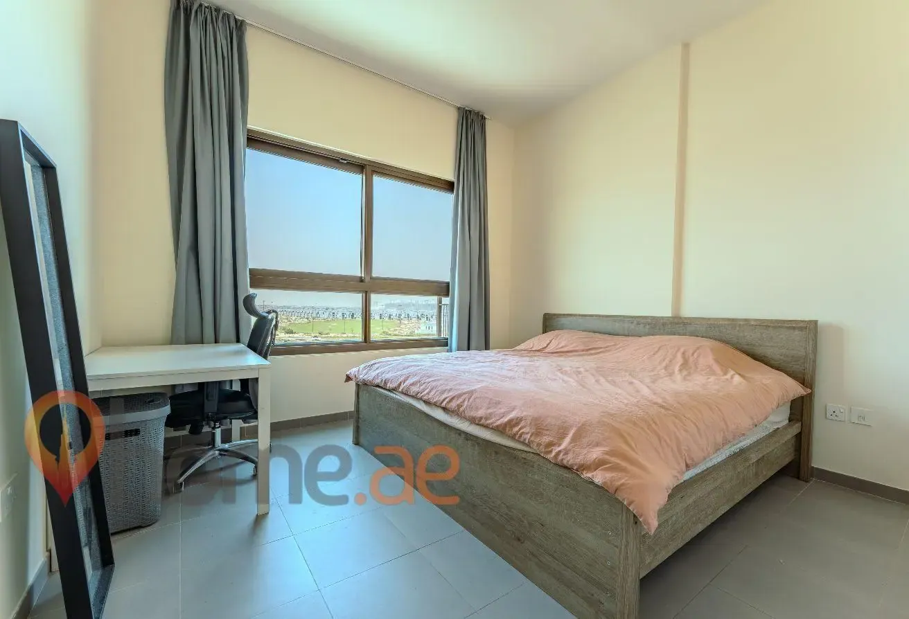 Vacant | Spacious 1BR | Golf Views