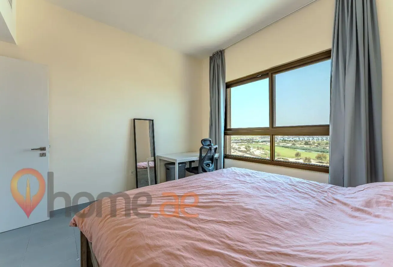 Vacant | Spacious 1BR | Golf Views