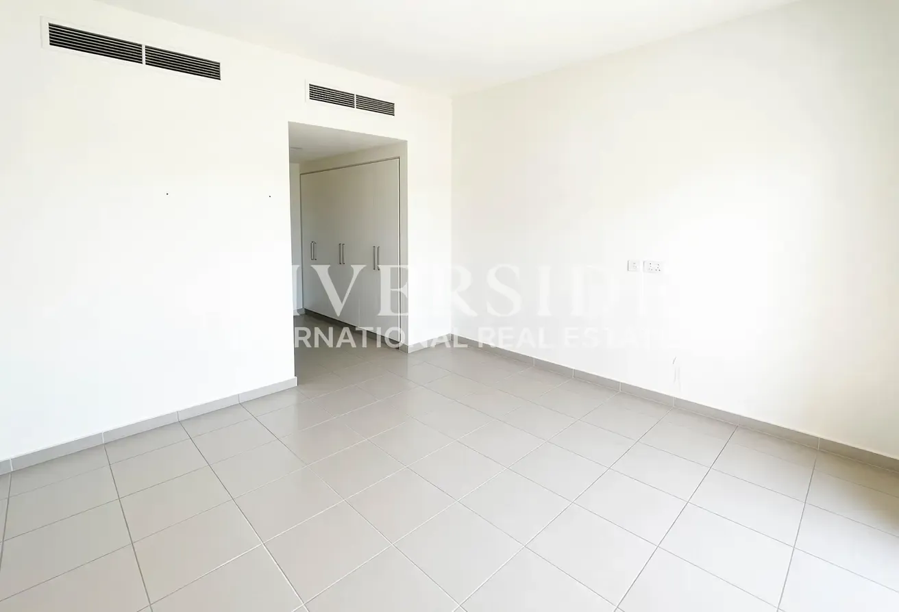 Single Row | Fully Upgraded  | Rare Ground Floor
