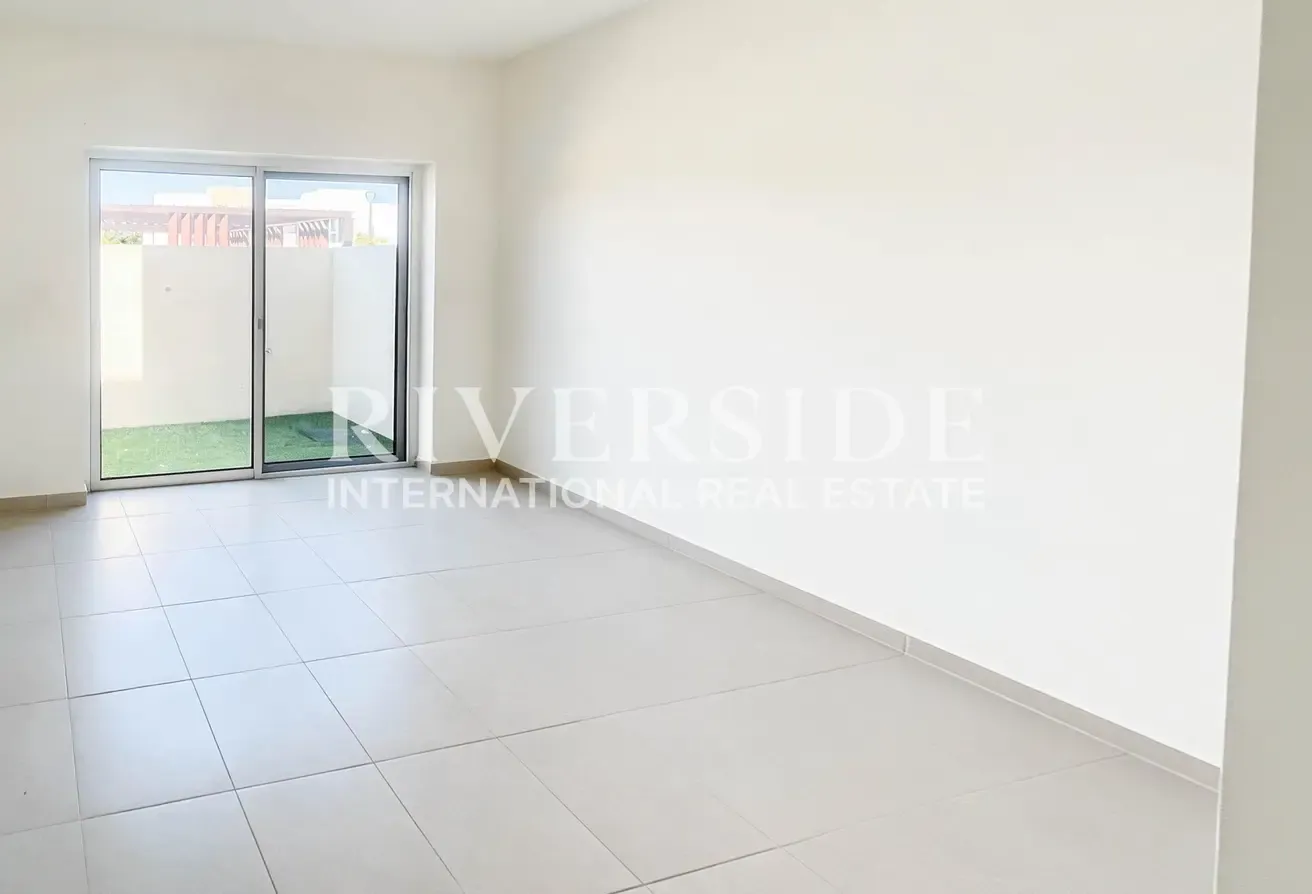 Single Row | Fully Upgraded  | Rare Ground Floor