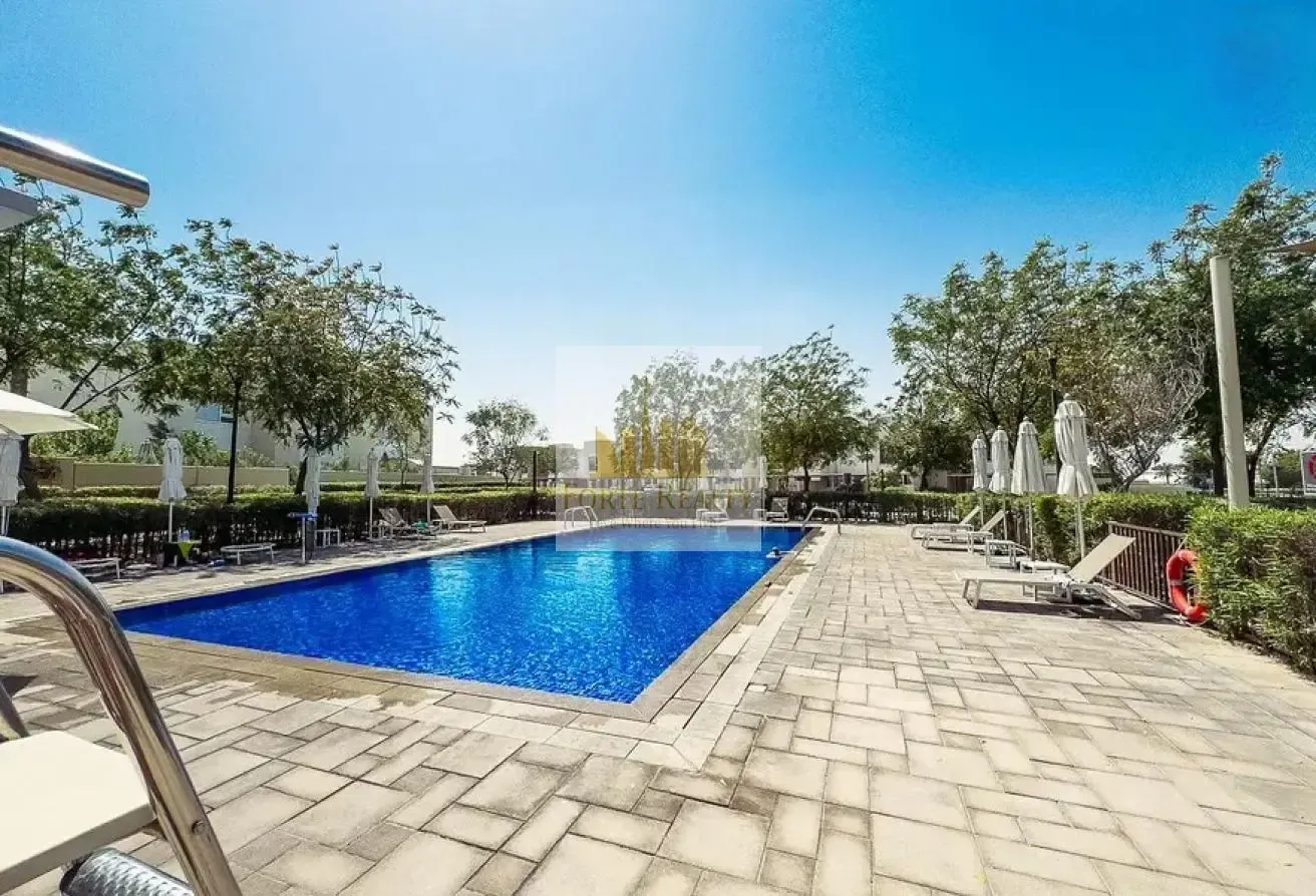 2 BHK, Upgraded & Furnished, With Landscaping