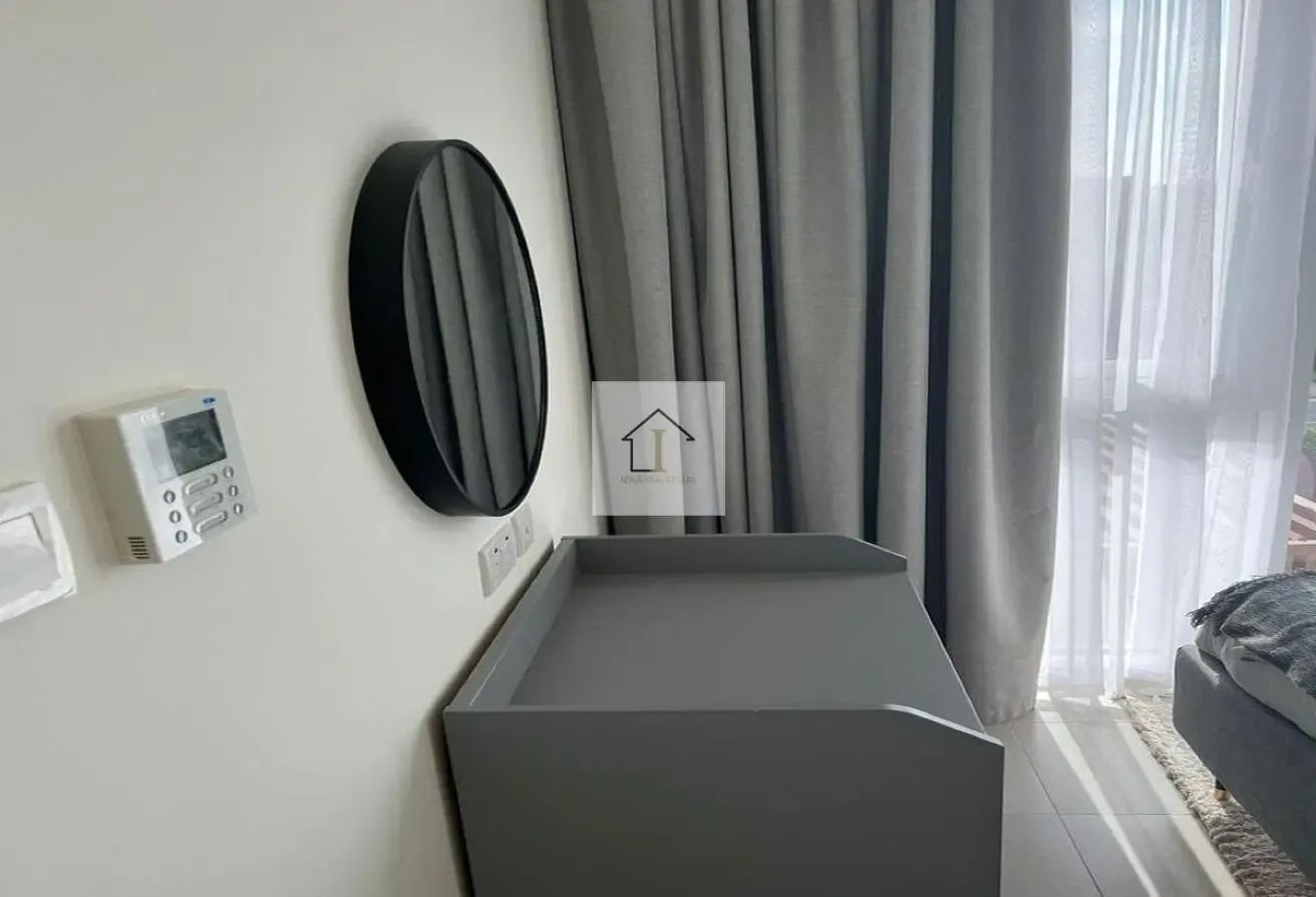 MODERN FURNISHED | DESERT VIEW | SINGLE ROW