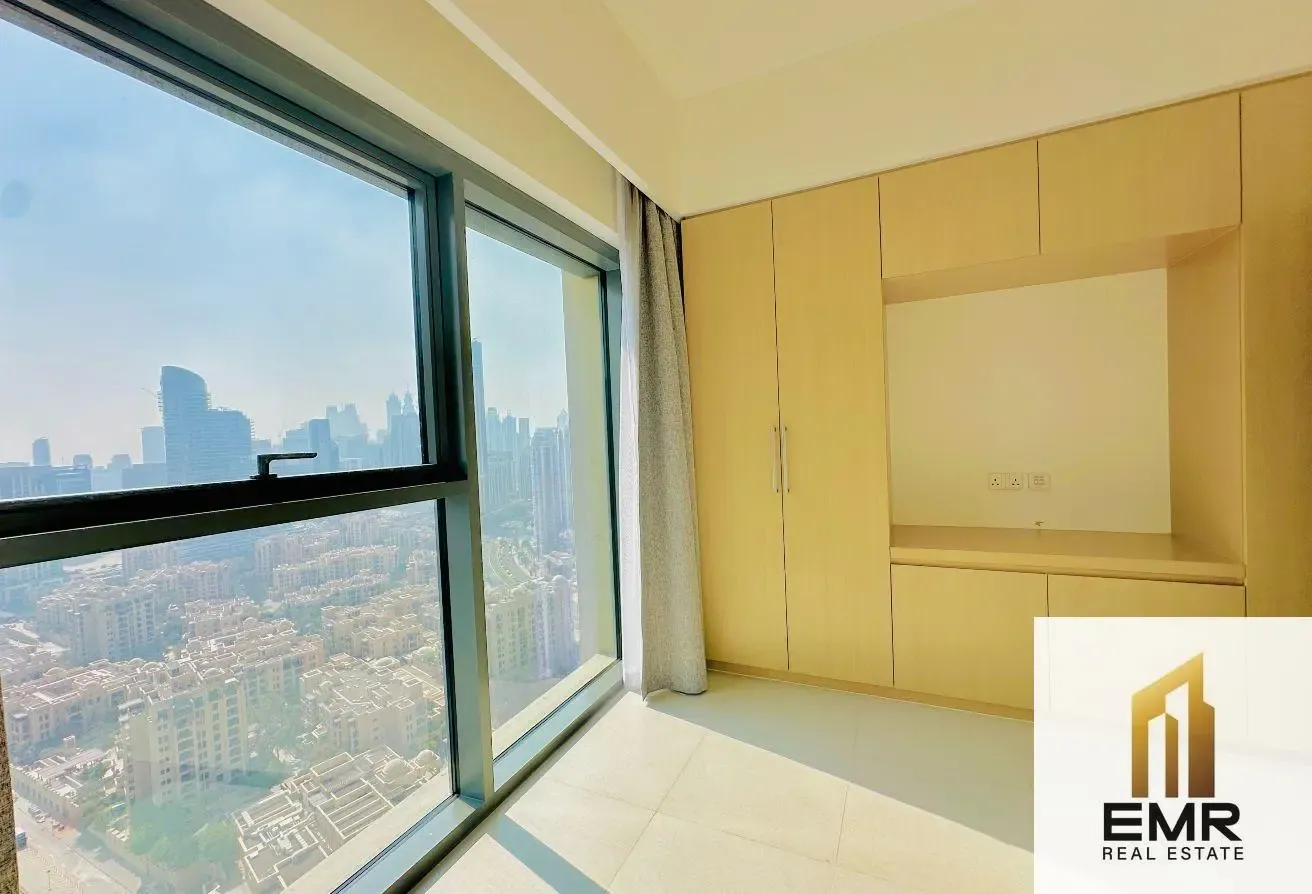 Luxury 2BR Apartment | Burj Royale | Downtown