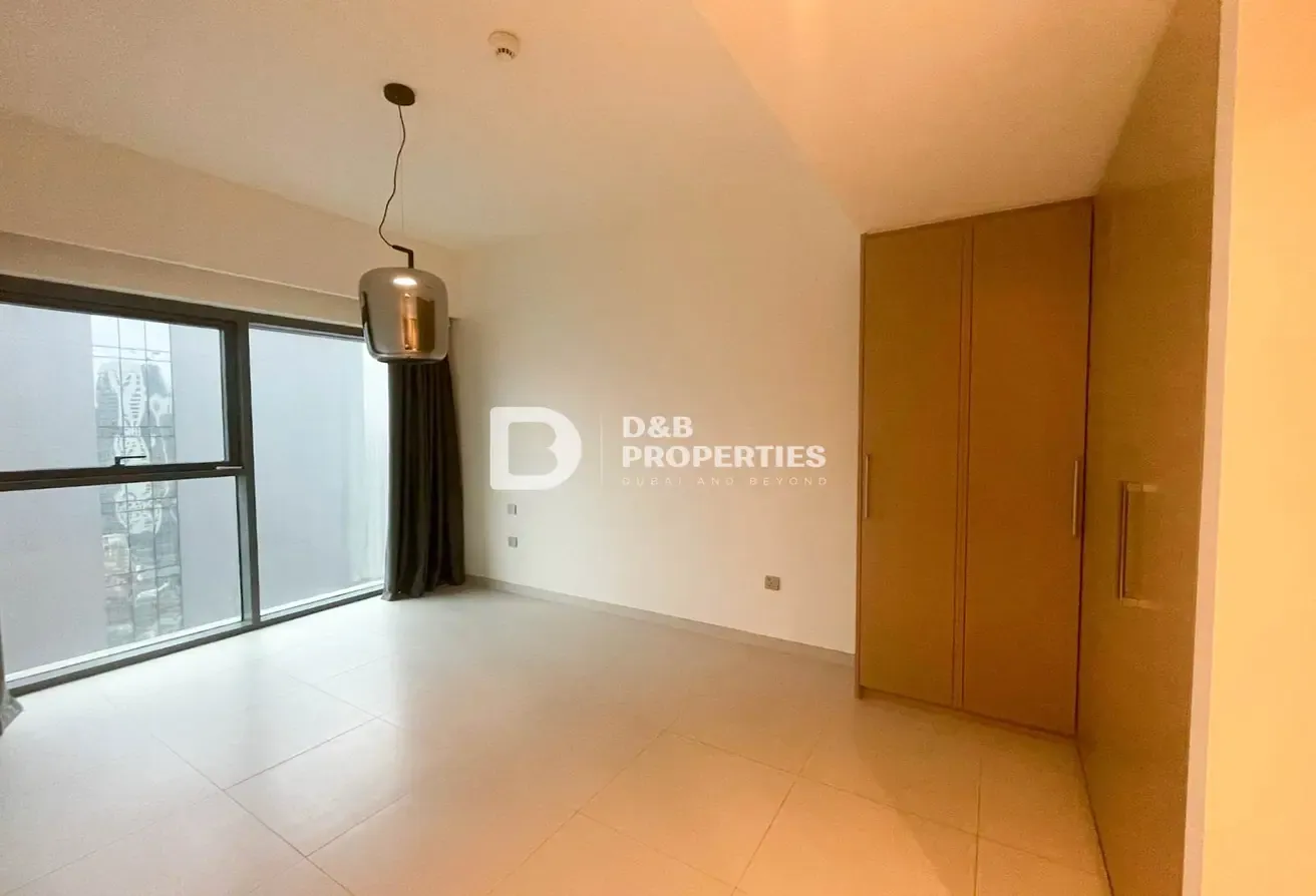 Burj And Fountain View | Spacious| Long Balcony