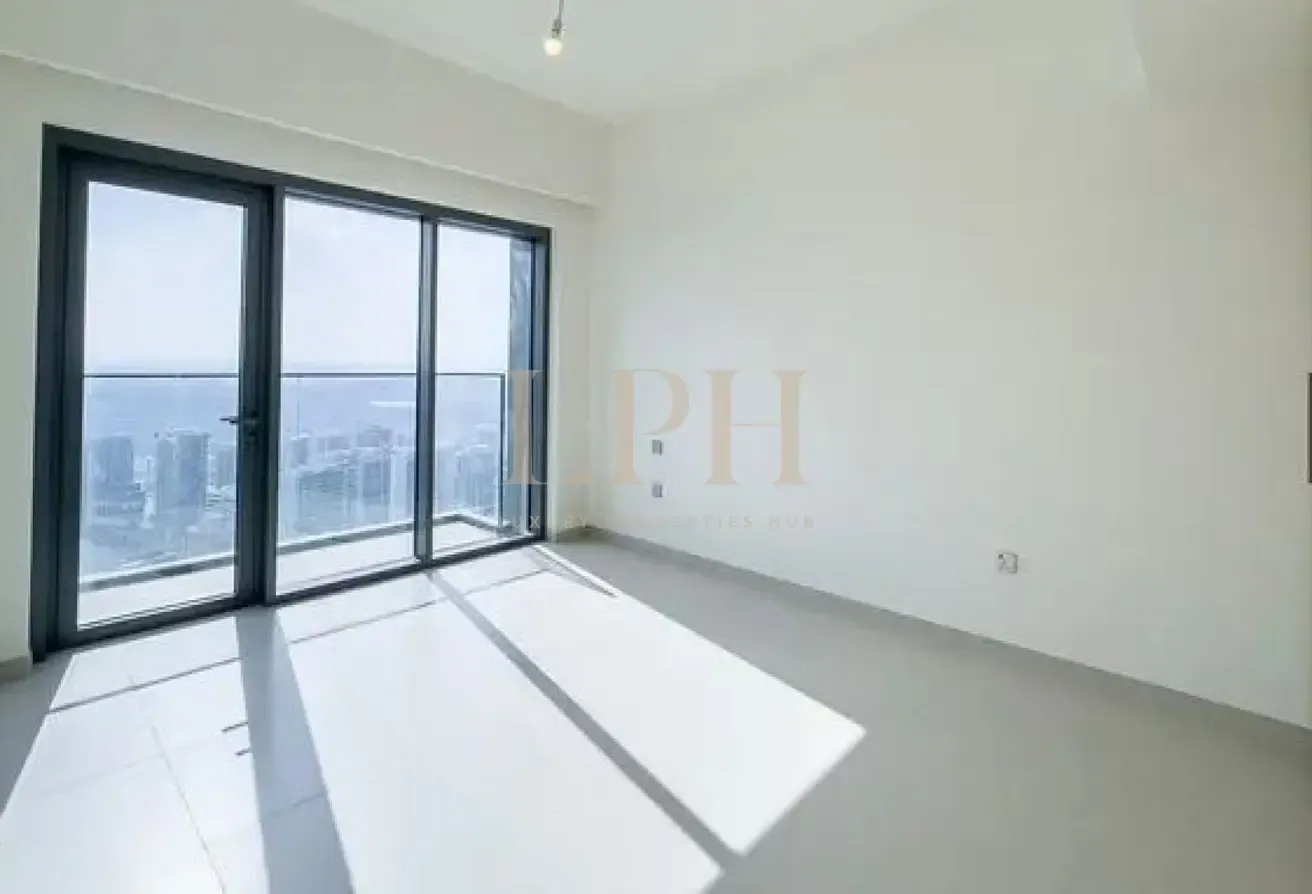 Canal View | Chiller Free | High Floor