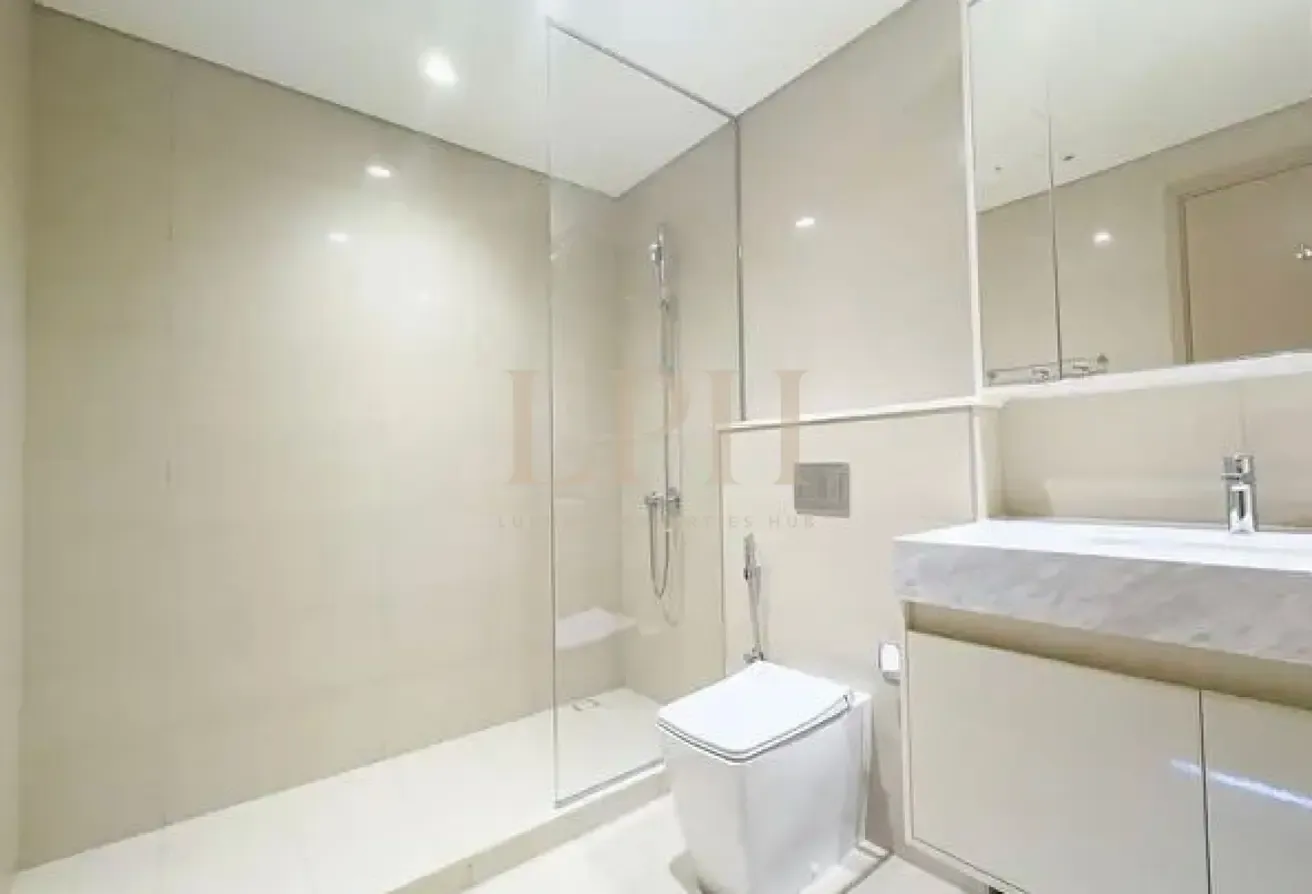 Canal View | Chiller Free | High Floor