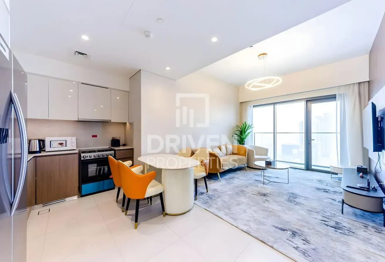 High Floor | Modern Furnishings | Community Views