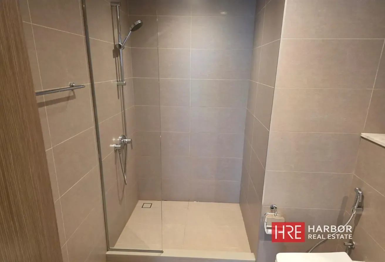 Burj Khalifa View | Elegant Unit | Close to Dubai Mall