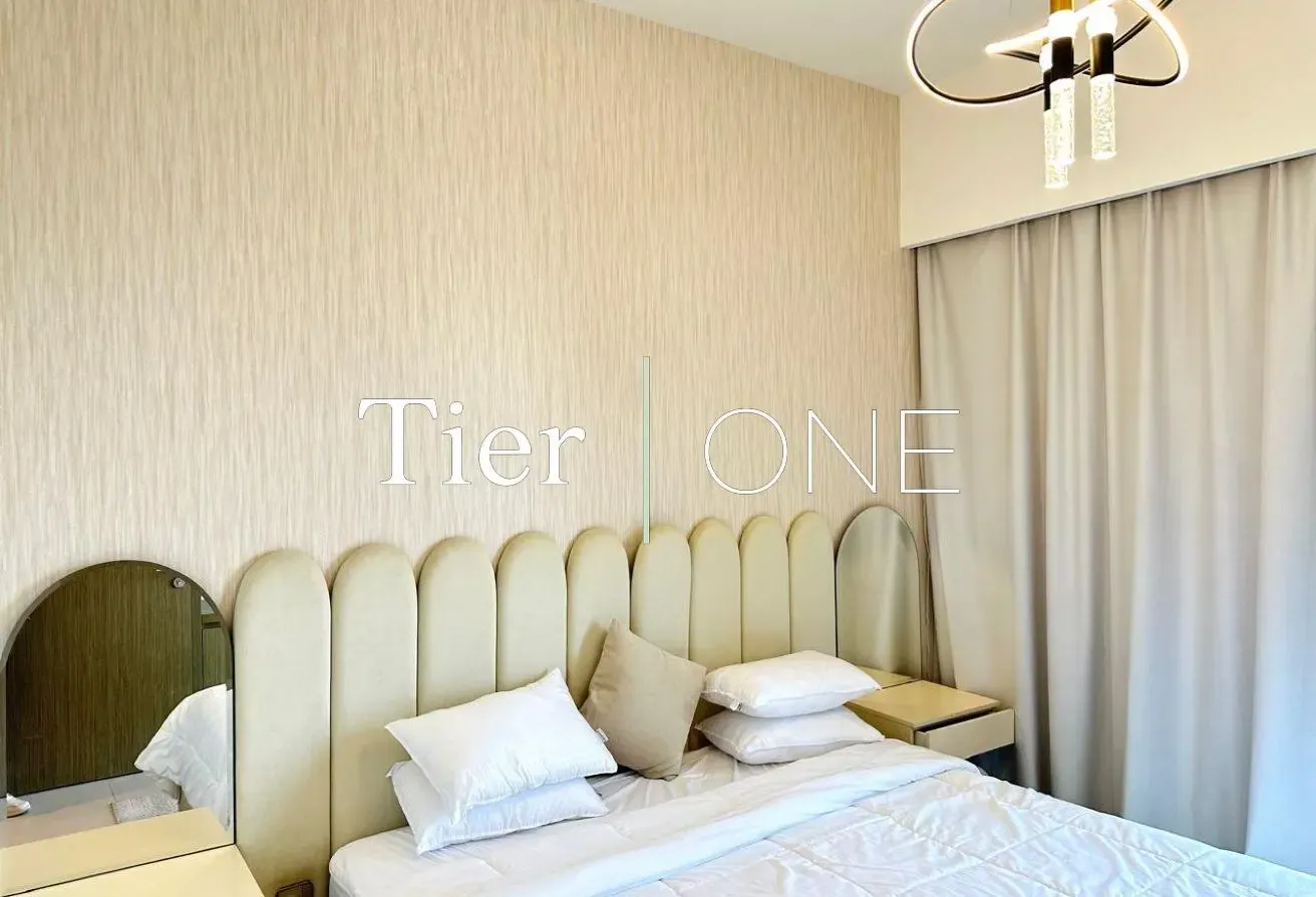FULLY FURNISHED |SPACIOUS LAYOUT | VACANT NOW