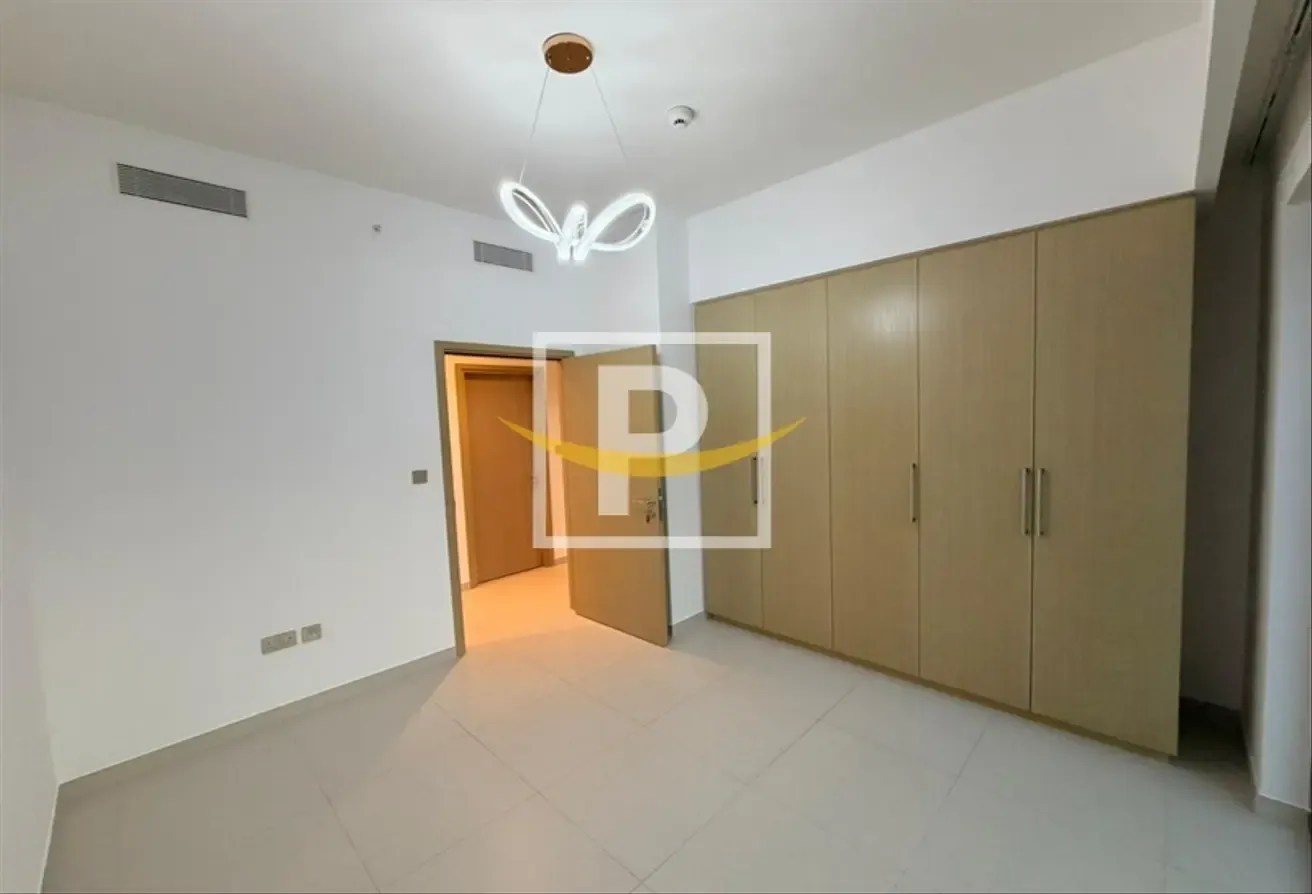 Spacious 2-BR Apartment |  Burj Khalifa Community