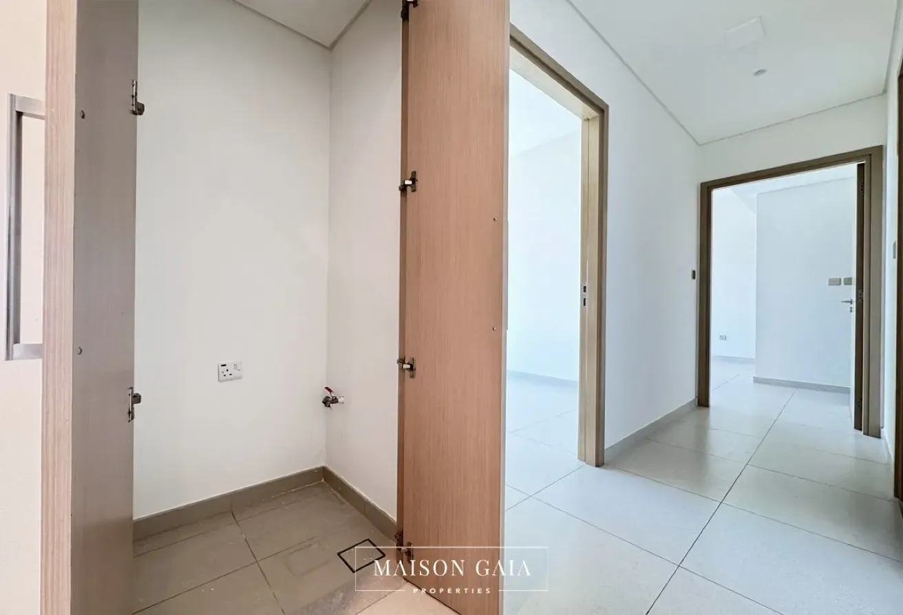 High Floor | 2 Balconies | Ready to Move