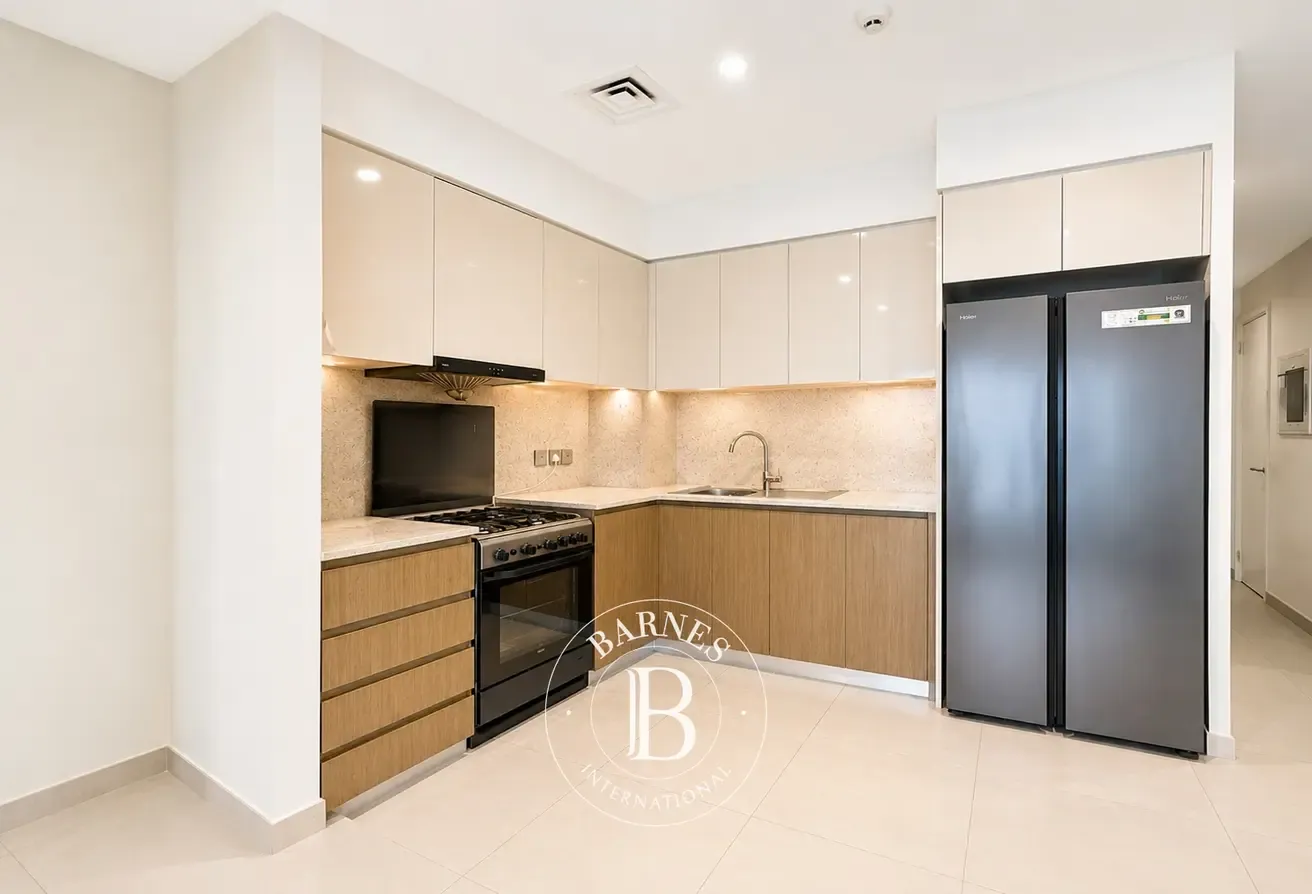 Close to Burj Khalifa and Dubai Mall | Furnished