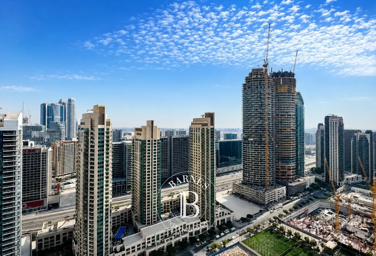 Close to Burj Khalifa and Dubai Mall | Furnished