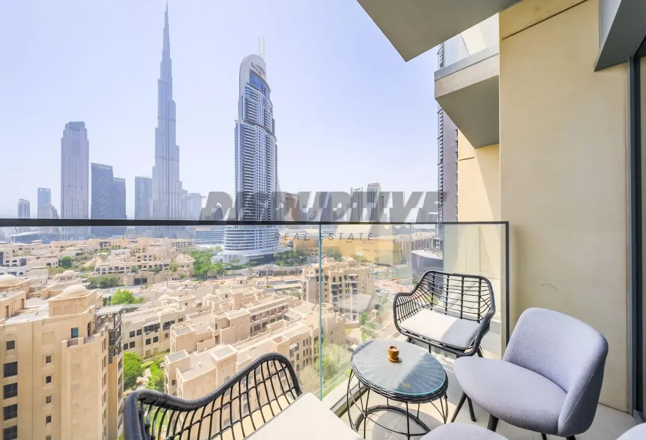 Burj Khalifa View | Close by Dubai Mall