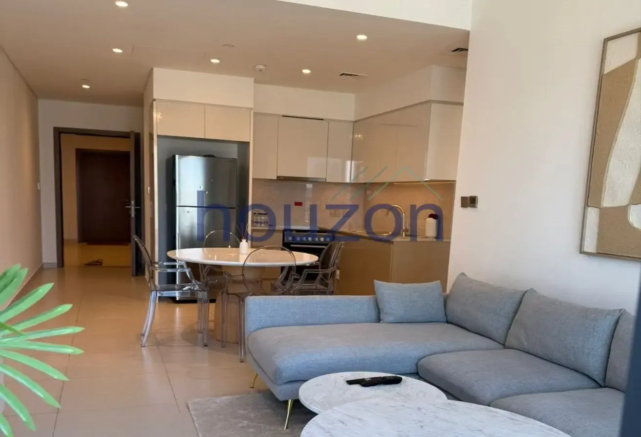 Burj Khalifa View 2BR | Furnished | Vacant