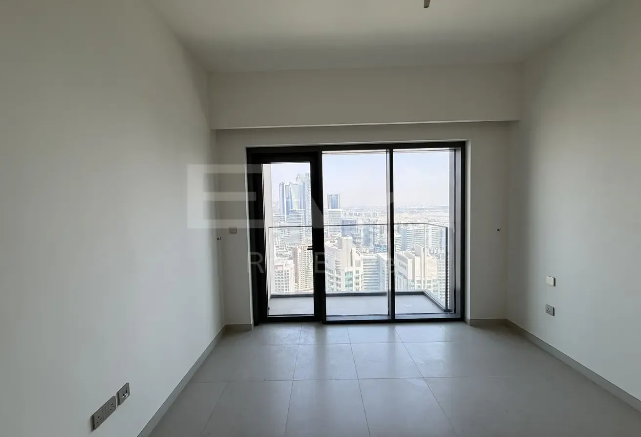 HiIGH FLOOR | VACANT NOW | SPACIOUS 2BR