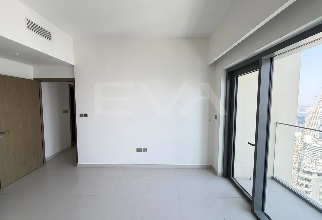 HiIGH FLOOR | VACANT NOW | SPACIOUS 2BR
