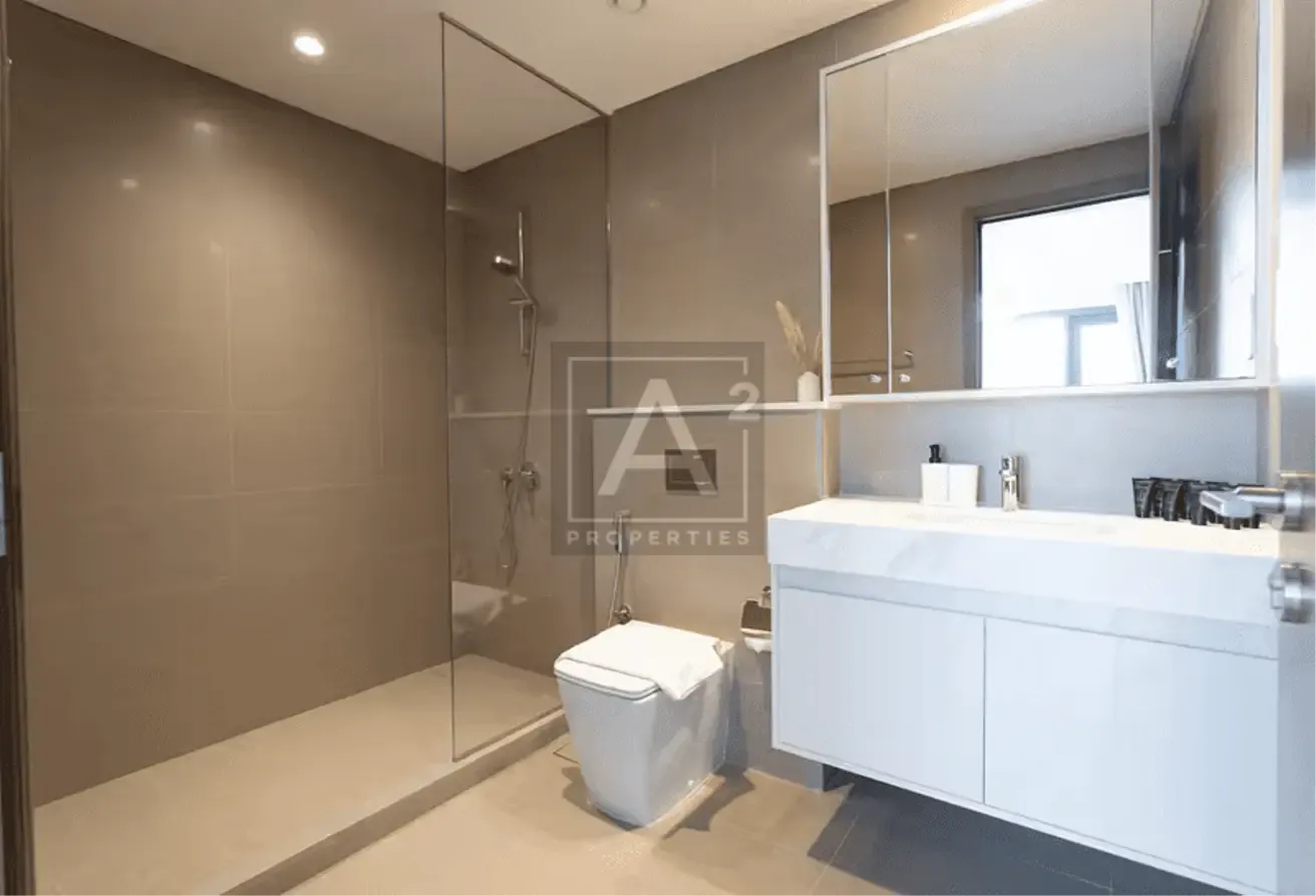 FULLY FURNISHED | BURJ KHALIFA VIEWS | READY TO MOVE