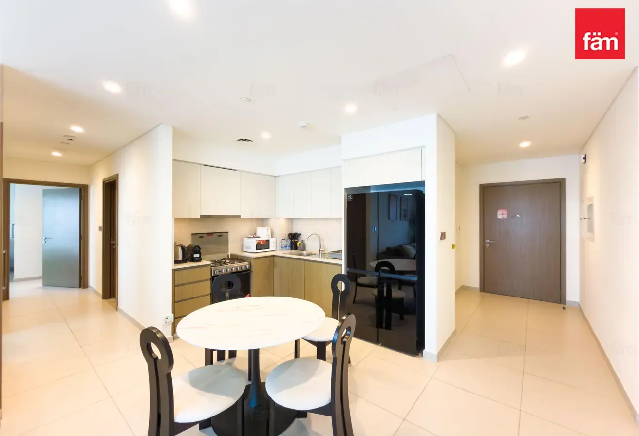 FULLY FURNISHED 2 BR | SEA VIEW | HIGH FLOOR