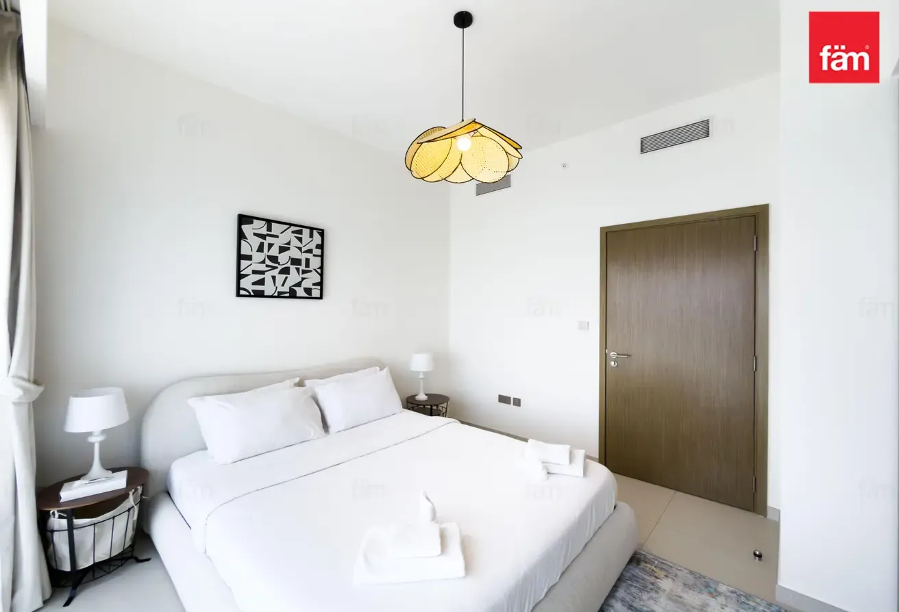 FULLY FURNISHED 2 BR | SEA VIEW | HIGH FLOOR
