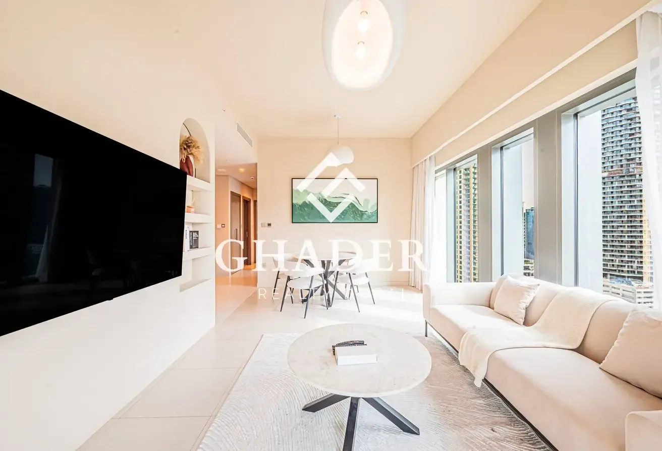 Luxury Furnished | Burj Khalifa View | Mid Floor