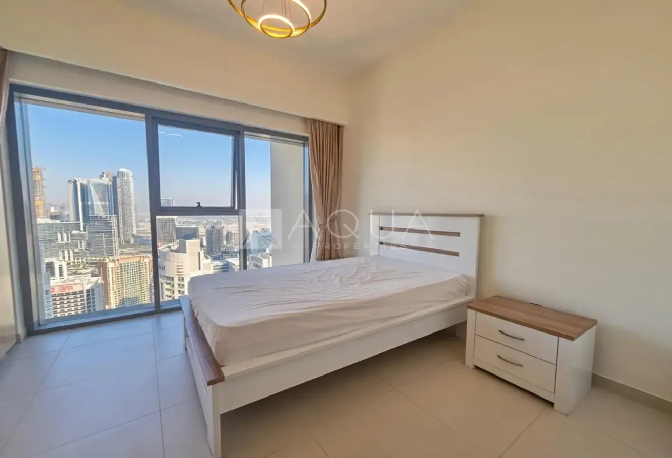 FULLY FURNISHED | SPACIOUS LAYOUT | VACANT NOW