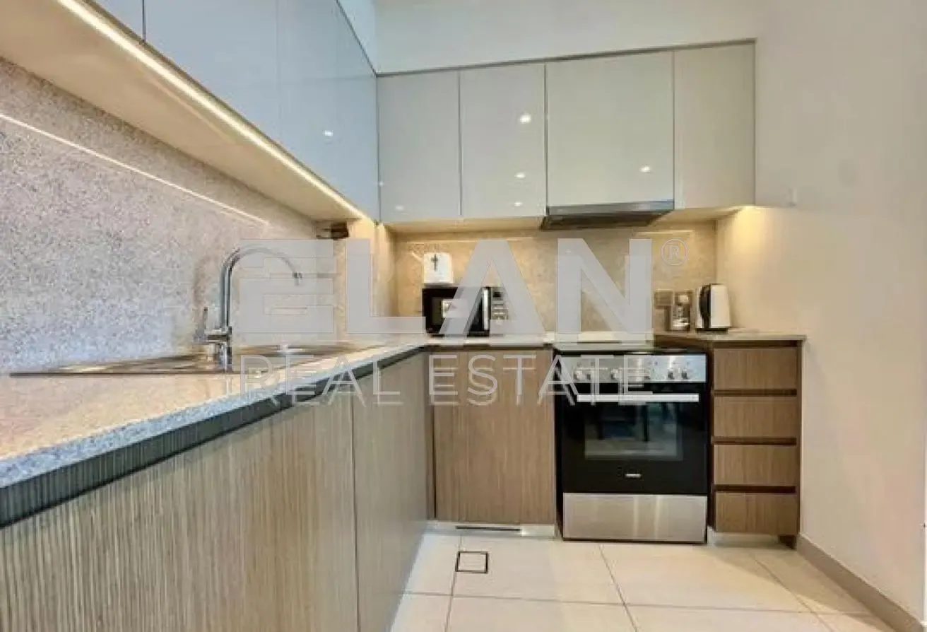 Spacious Layout I Fully Furnished I High Floor