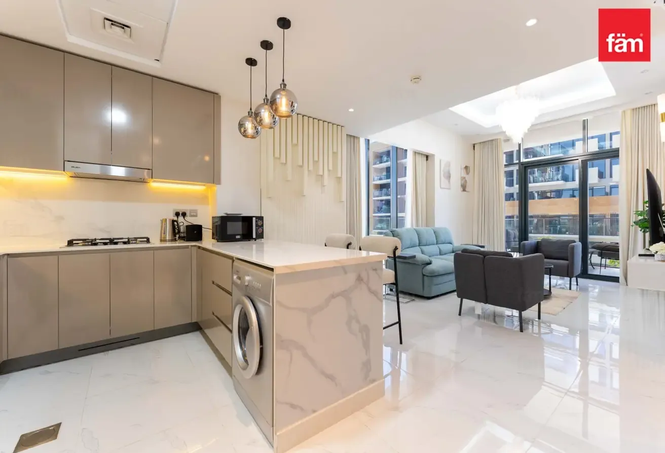 High Floor | Large Layout | Prime Location