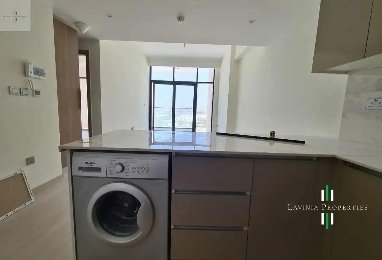 PRIME LOCATION | LAGOON FACING | BURJ KHALIFA VIEW