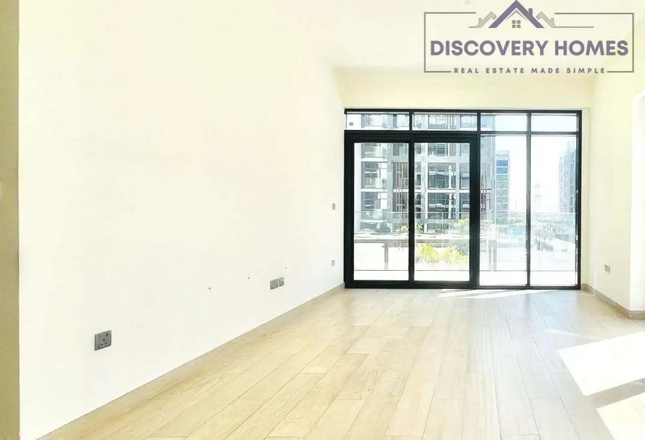 Huge Layout | Unfurnished | Vacant