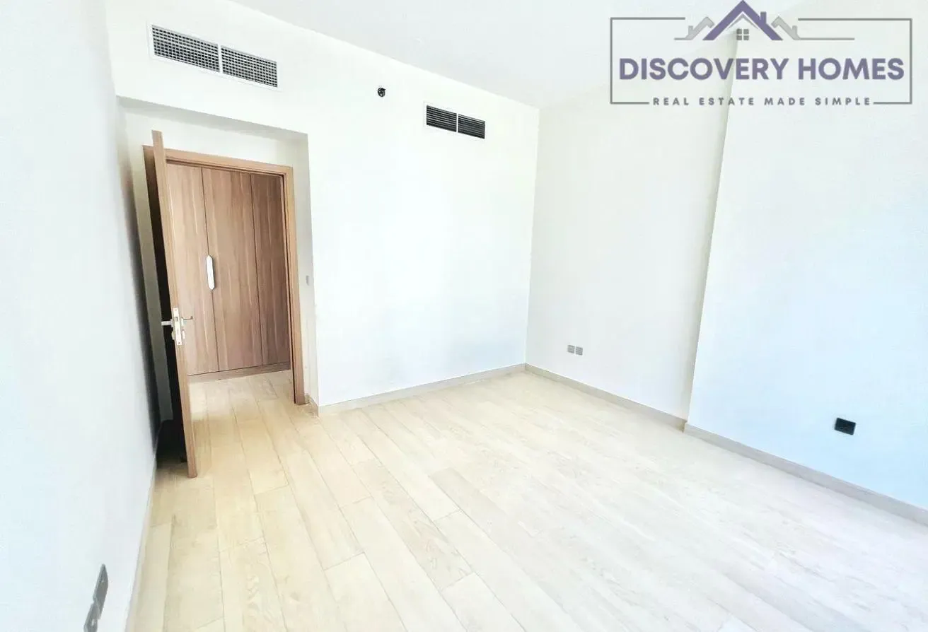 Huge Layout | Unfurnished | Vacant