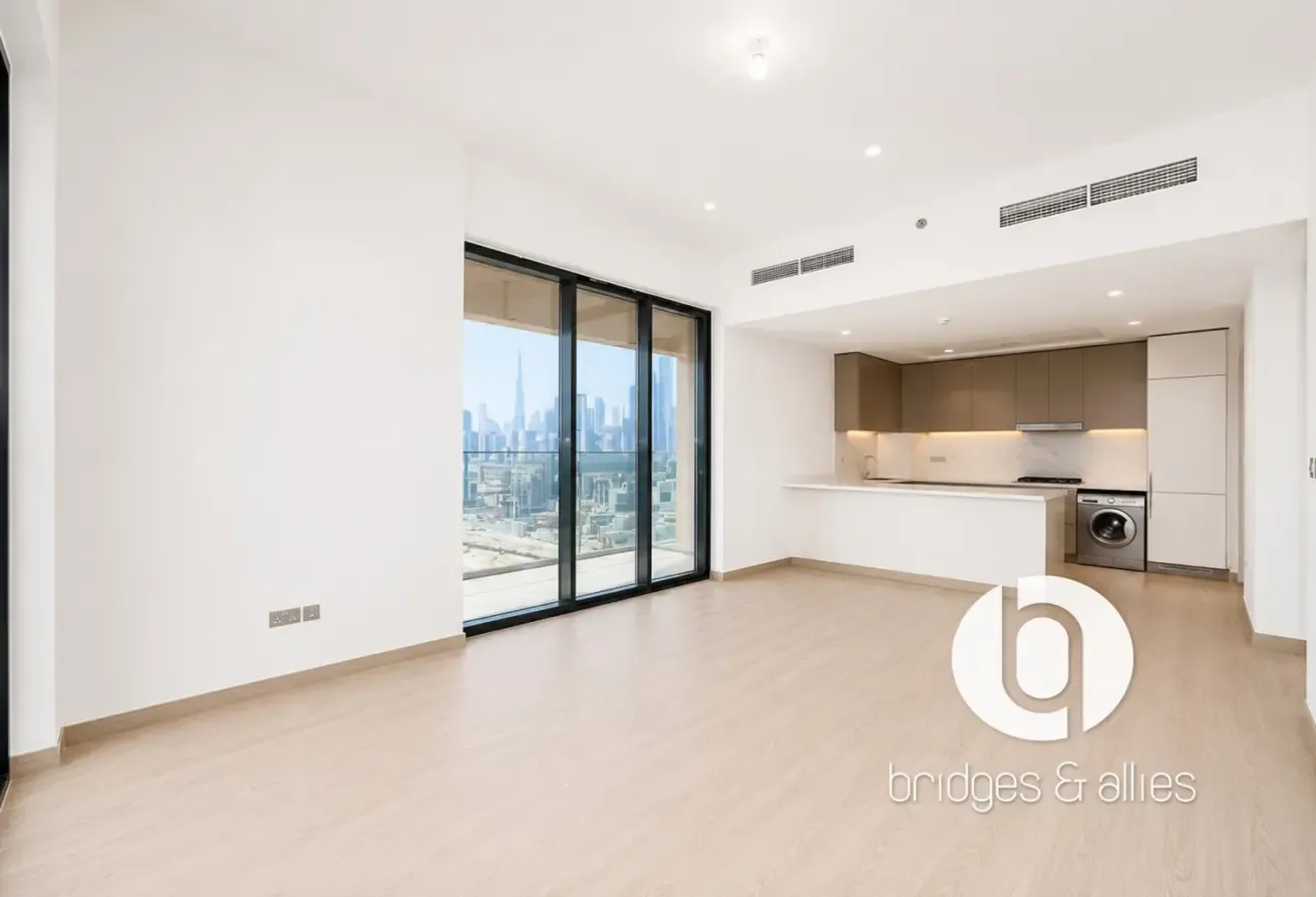 BURJ KHALIFA VIEW | CHILLER FREE | AVAILABLE