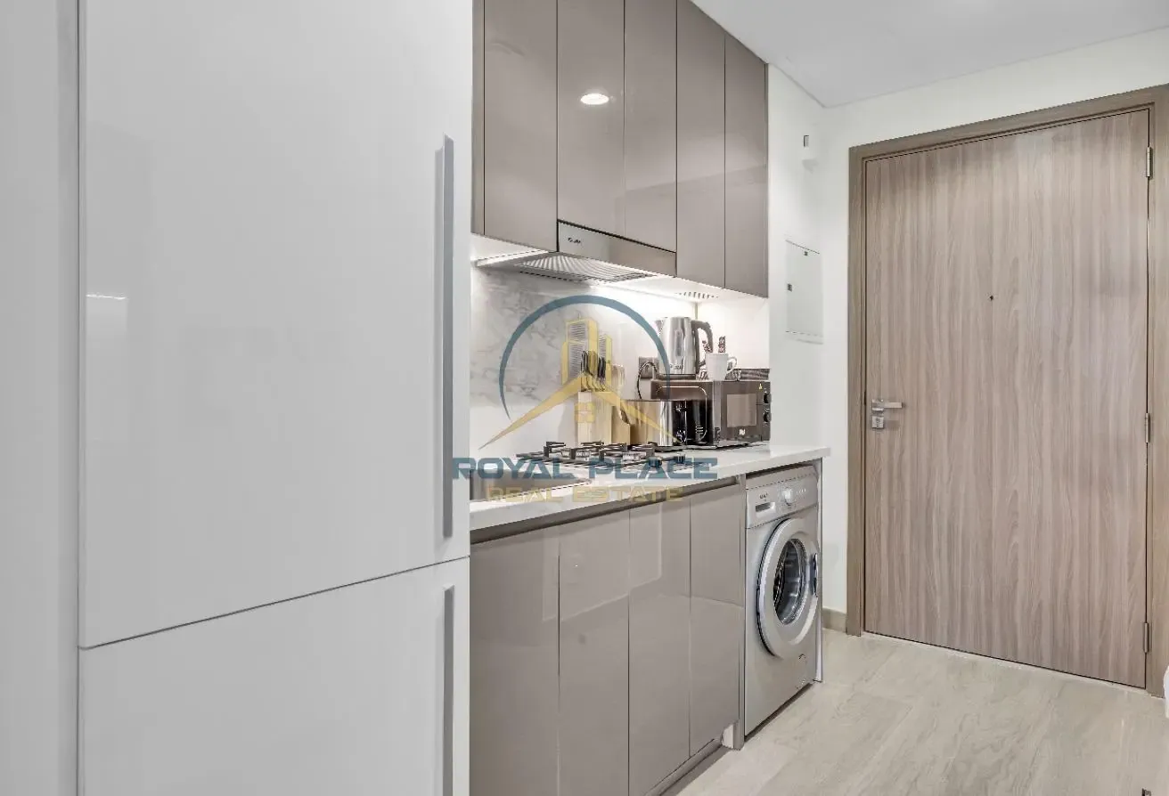 Fully Furnished Specious Studio Azizi Riviera
