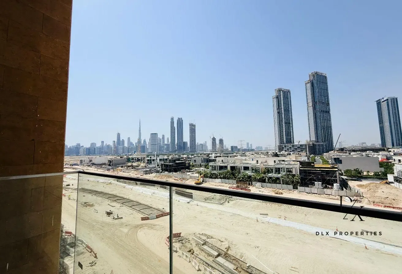 BURJ KHALIFA VIEW | SPACIOUS | READY TO MOVE
