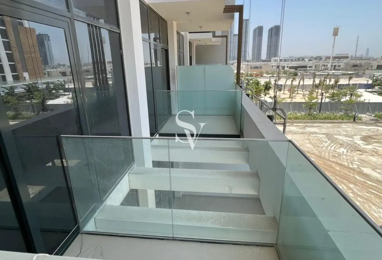 Premium Living |Ready to move in |Al Khail Rd View