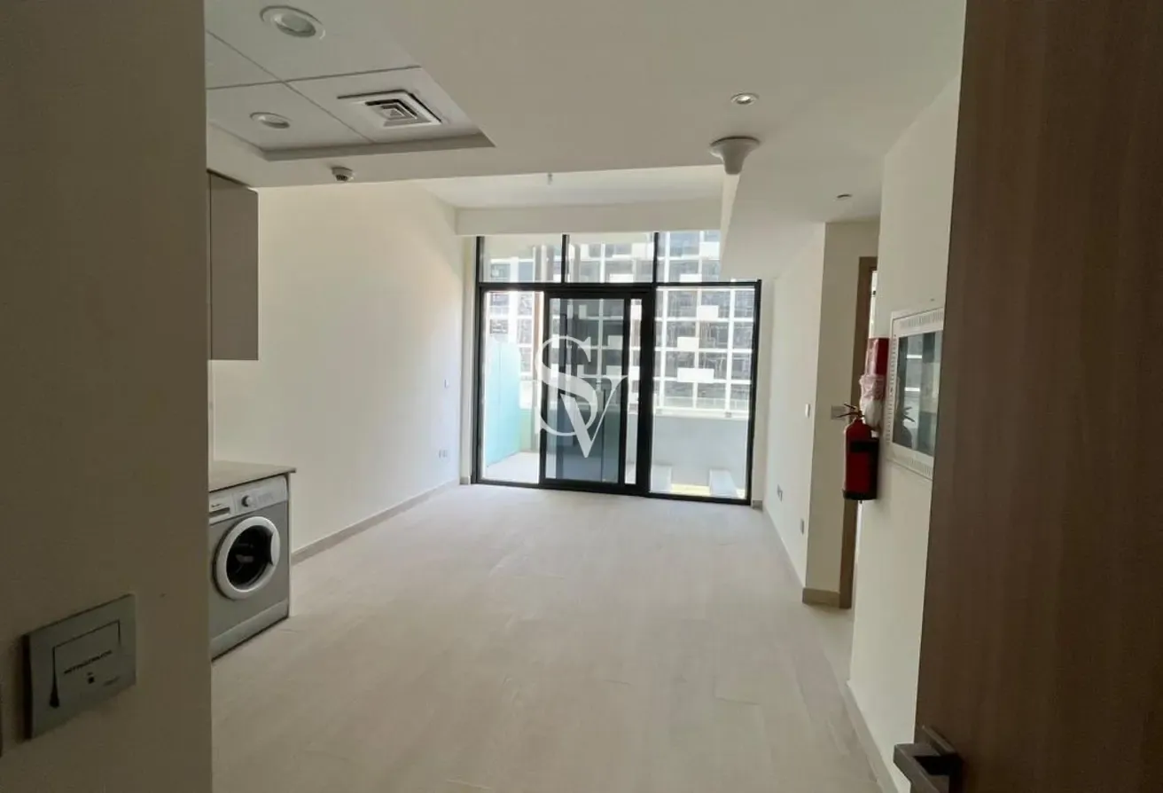Premium Living |Ready to move in |Al Khail Rd View