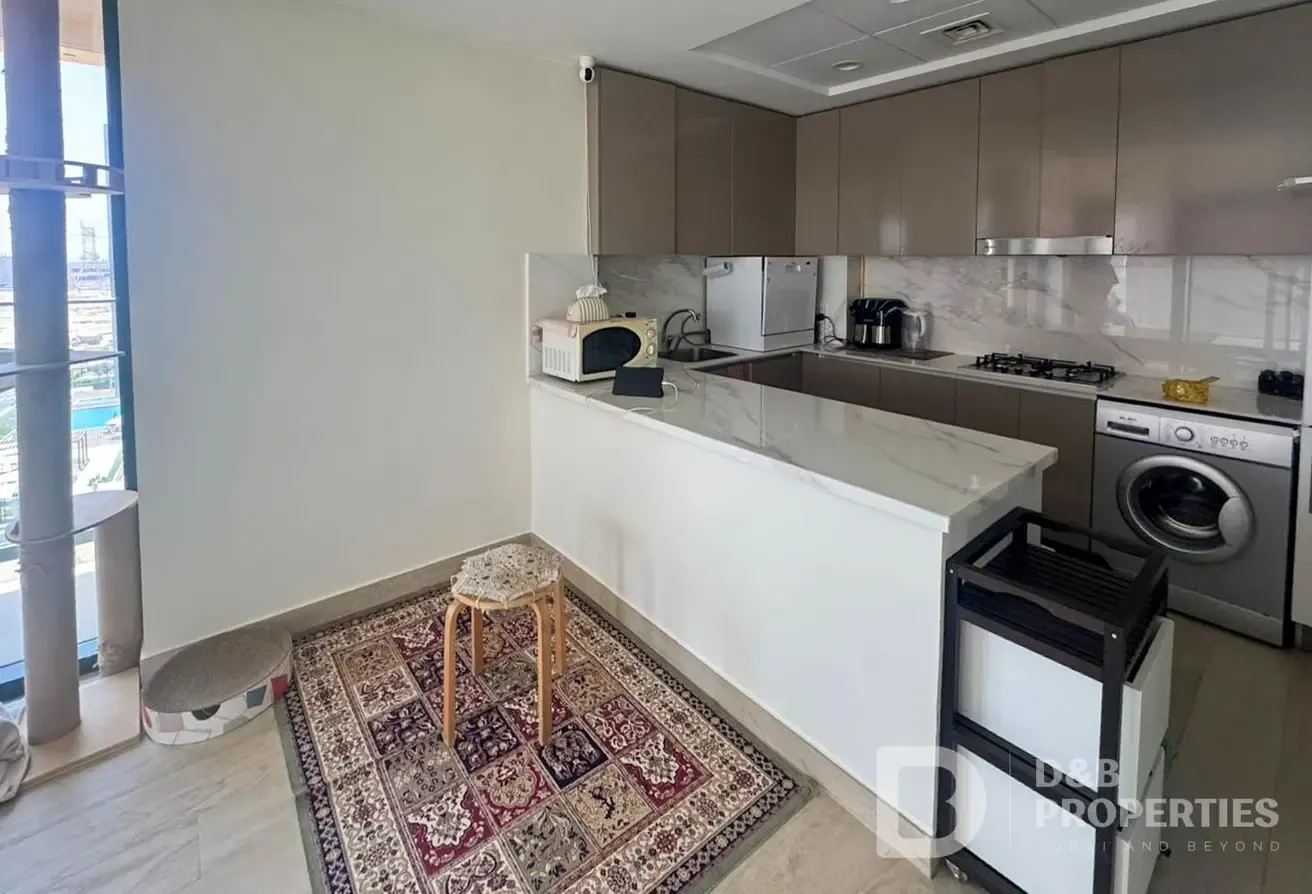 Large layout | Park & Pool View | Vacant