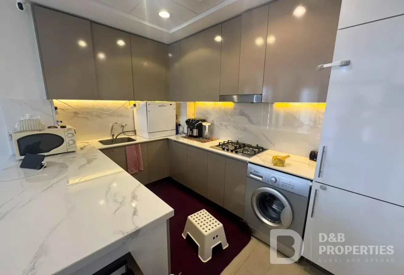 Large layout | Park & Pool View | Vacant