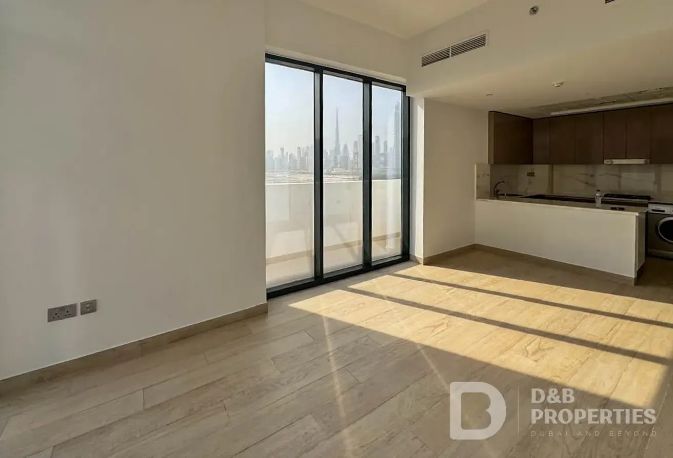 Burj Khalifa View | Big Balcony | Brand New