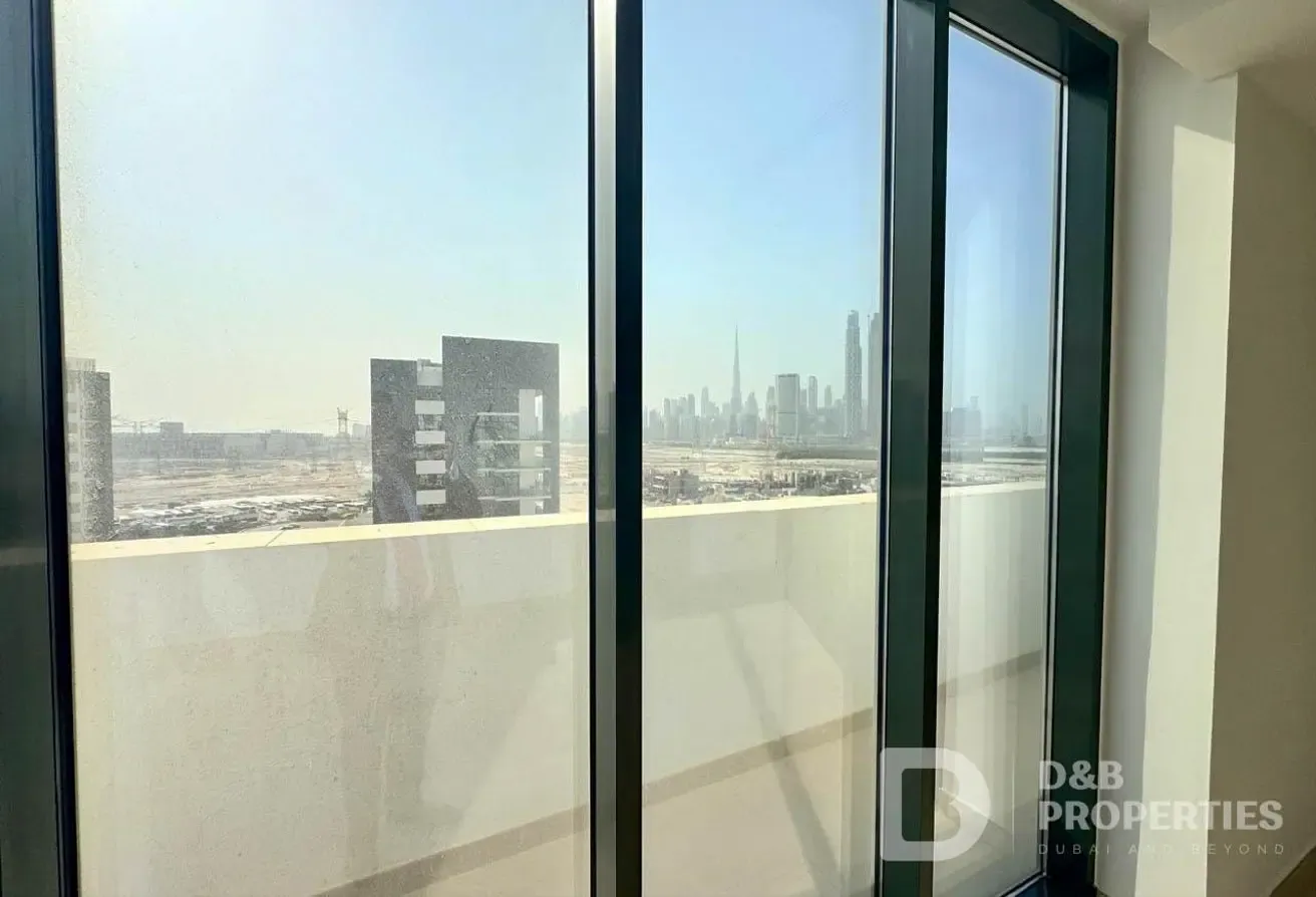Burj Khalifa View | Big Balcony | Brand New
